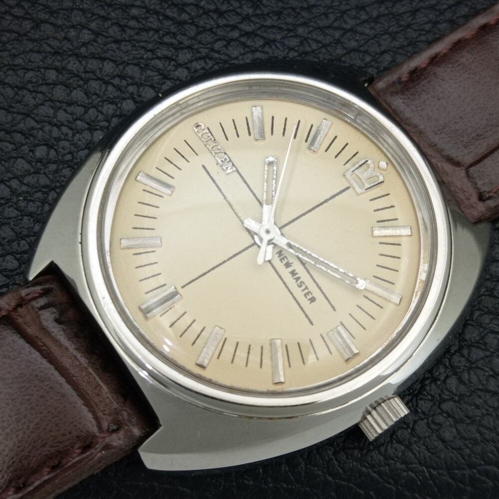 Vintage 1983 Citizen Manual Wound Mens Silver Watch & Silver Accents - Picture 6 of 9